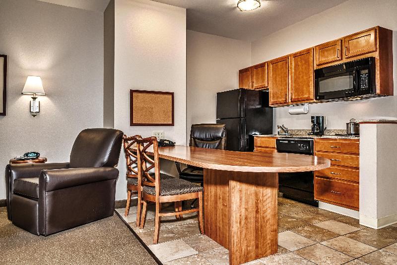 Люкс Адаптированный для Инвалидов, Candlewood Suites Oak Harbor, An Ihg