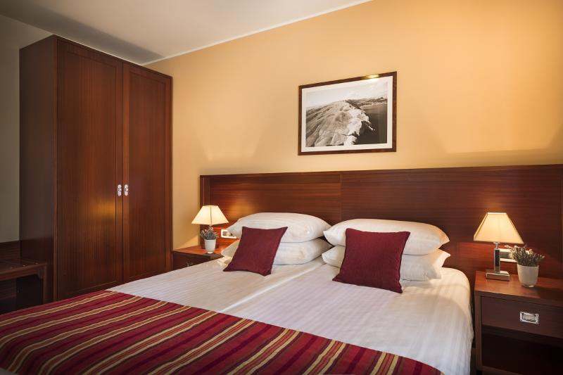수피리어 트리플 룸, Valamar Atrium Residence