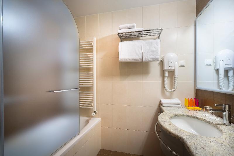 트리플 클래식 룸, Valamar Atrium Residence