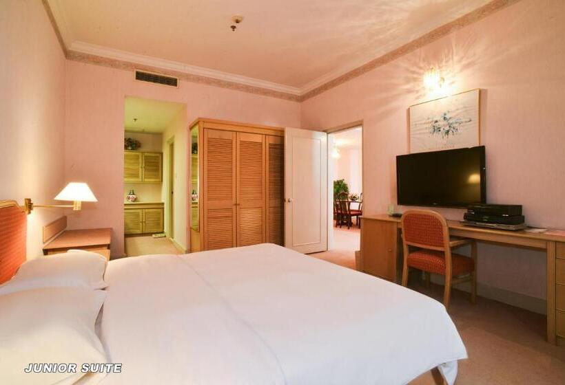 주니어 스위트, Dynasty Hotel Miri