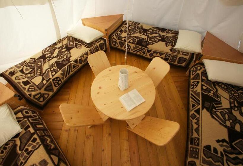 چادر با خدمات رفاهی استاندارد, Plitvice Holiday Resort