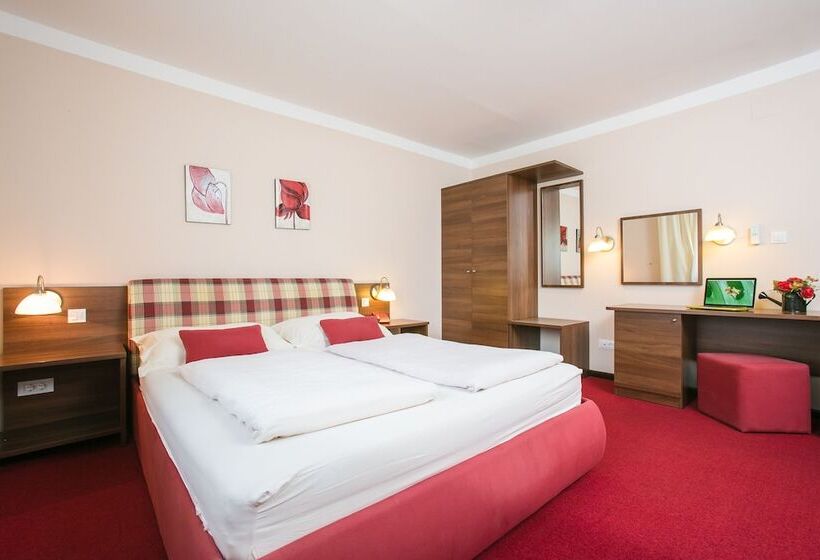 اتاق سوپریور, Plitvice Holiday Resort