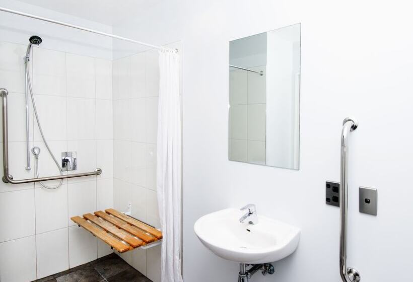 Апартаменты 2 Спальни, Quest Newmarket Serviced Apartments