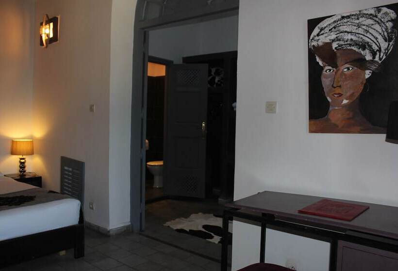 Люкс, Riad7