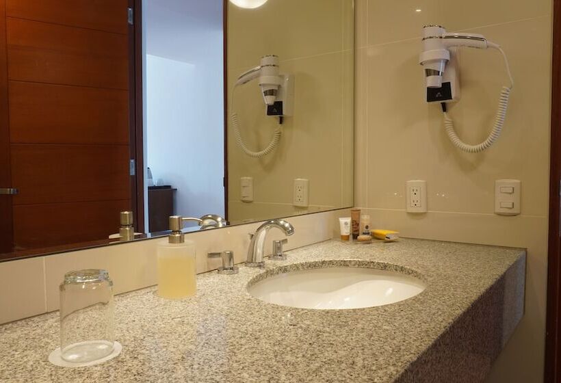 스위트, Casa Andina Select Miraflores