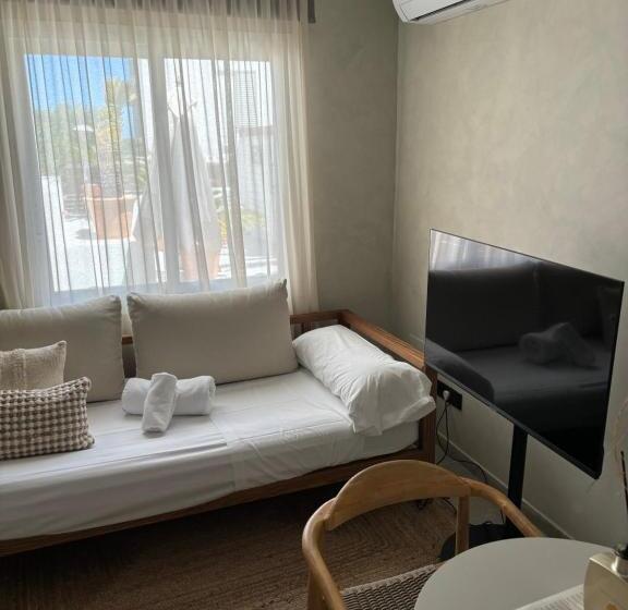 标准工作室, Boho Suites Formentera