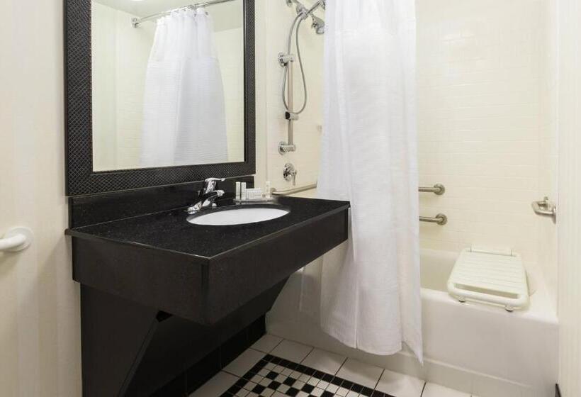 اتاق استاندارد, Fairfield Inn & Suites – Buffalo Airport
