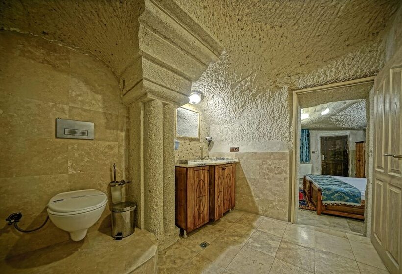 Номер Стандарт, Elysee Cave House