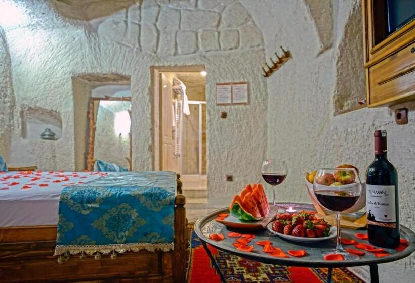 Номер Стандарт, Elysee Cave House