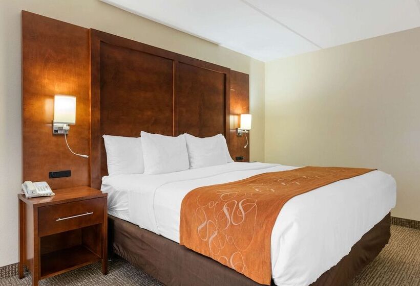סוויטה מותאמת לאדם עם מוגבלויות, Surf And Sand Fernandina Beach At Amelia Island, Ascend Hotel Collection