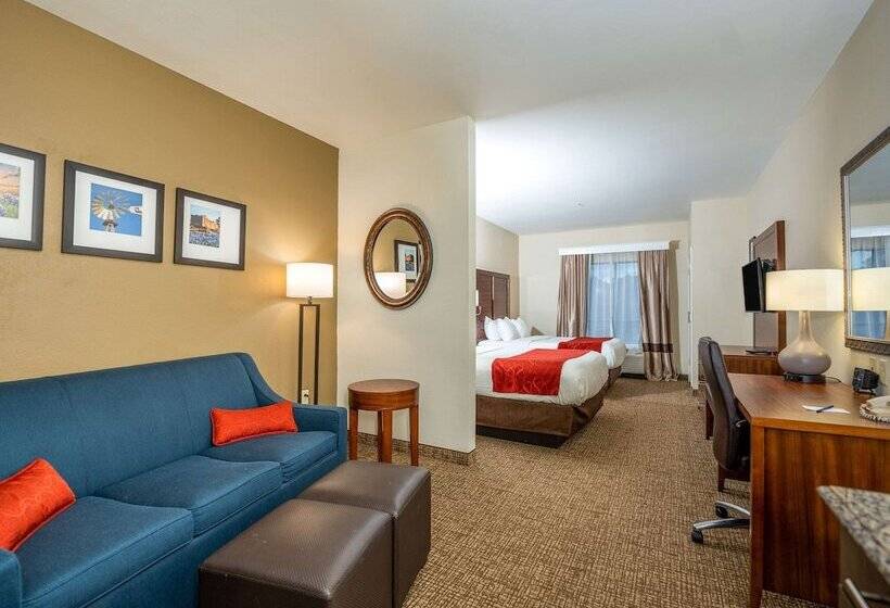 Люкс, Comfort Suites Old Town Spring