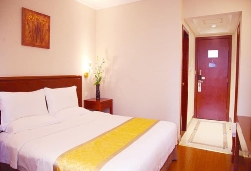 Номер Deluxe, Green Tree Inn Zhenjiang Zhongyang Street Rt Mart