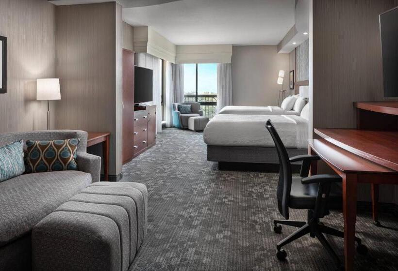Полулюкс, Courtyard By Marriott Maui Kahului Airport