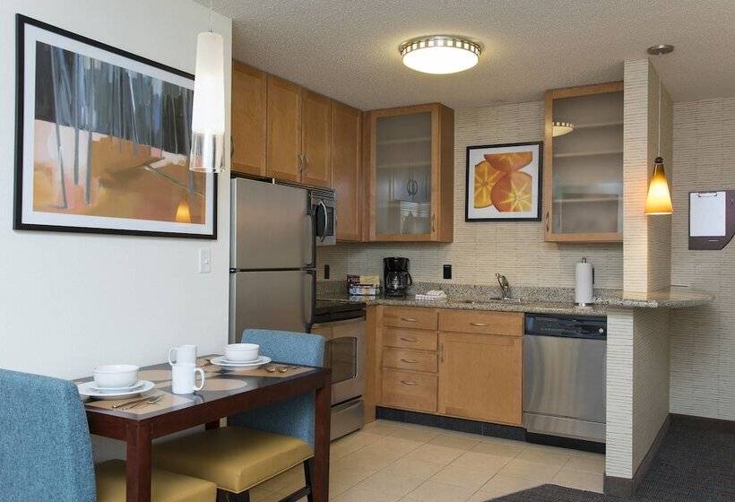 Люкс 2 Спальни, Residence Inn Toledo Maumee