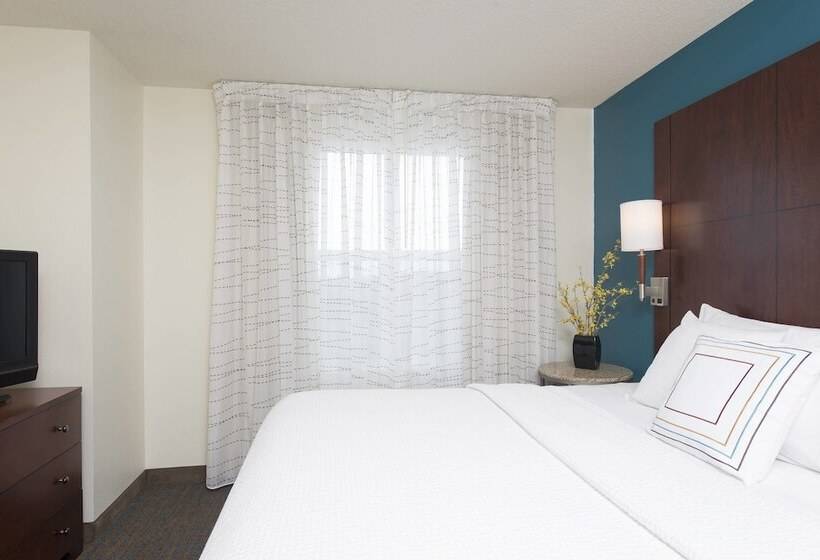 Люкс 2 Спальни, Residence Inn Toledo Maumee