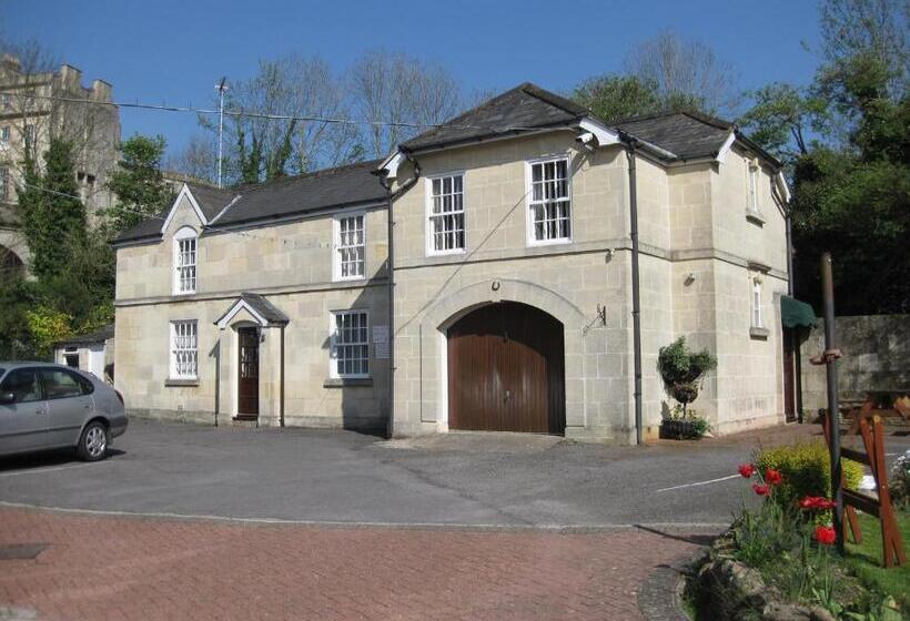 Студия Стандарт, Pulteney House