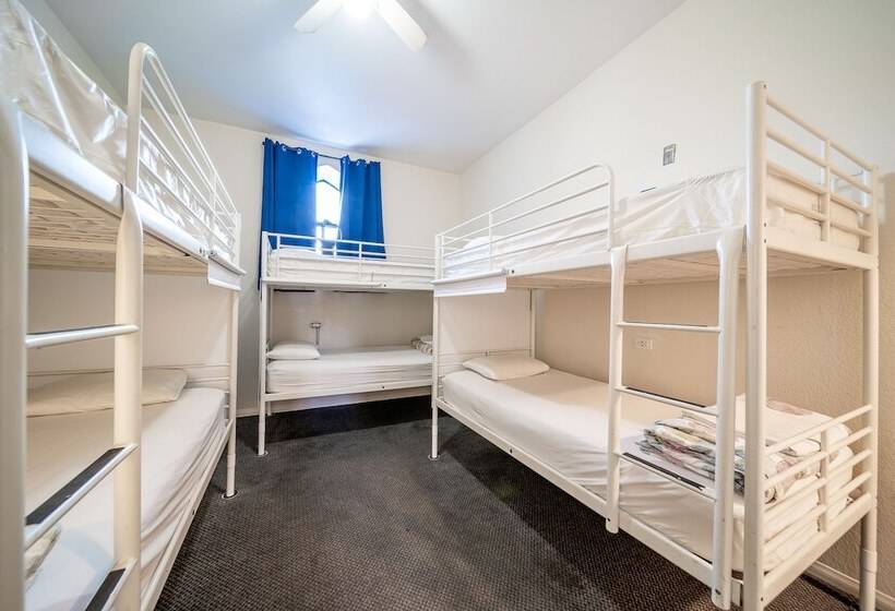 带共用卧室公用房间的床, Samesun Venice Beach Hotel & Hostel