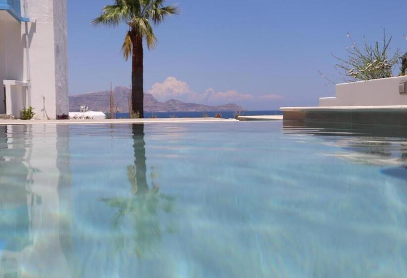 اتاق استاندارد با چشم‌انداز استخر, Lindian Jewel Hotel And Villas