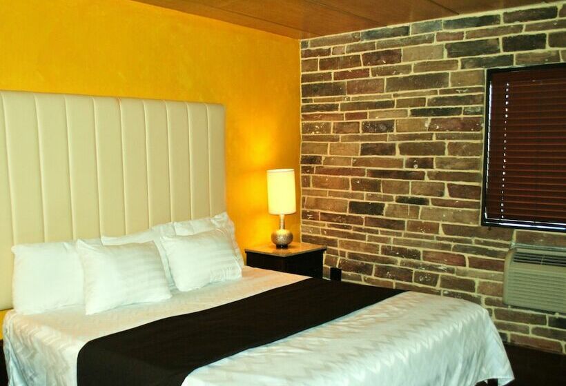 Номер Deluxe, Surfside Motel