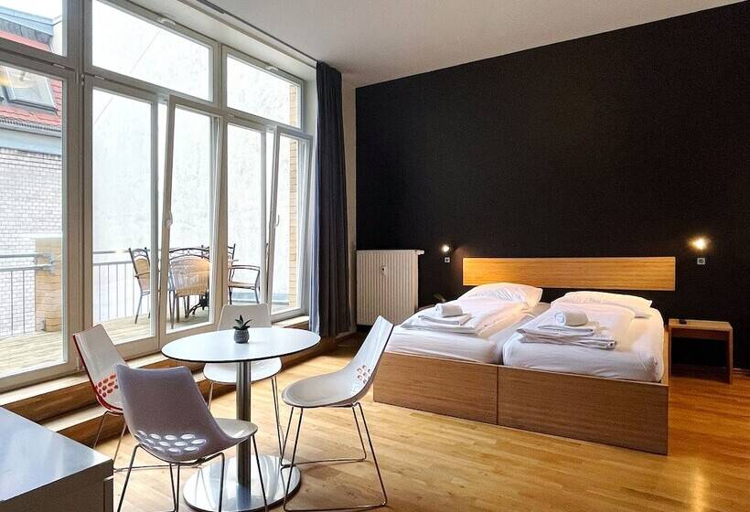 Семейный Номер Superior, Five Elements Hostel Leipzig
