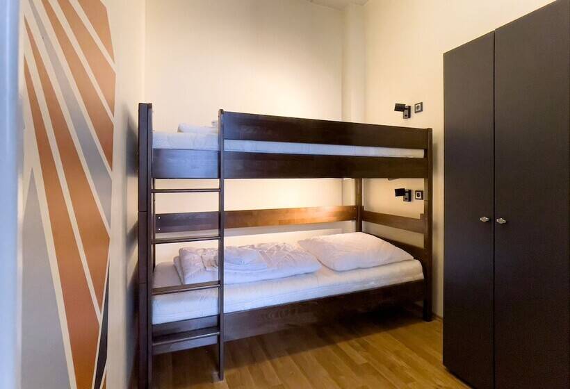 Семейный Номер Superior, Five Elements Hostel Leipzig