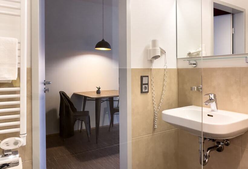 Семейный Номер Superior, Five Elements Hostel Leipzig