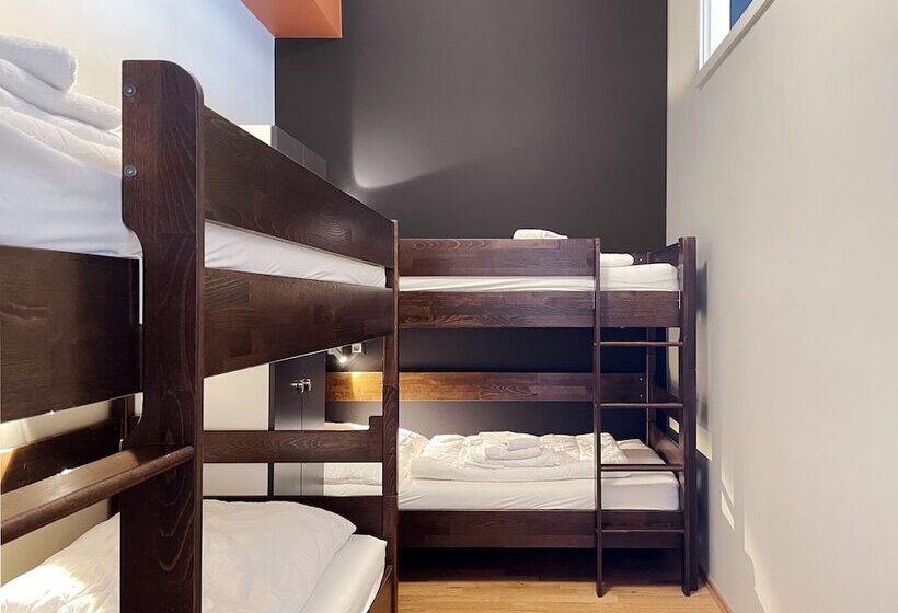 Семейный Номер Superior, Five Elements Hostel Leipzig