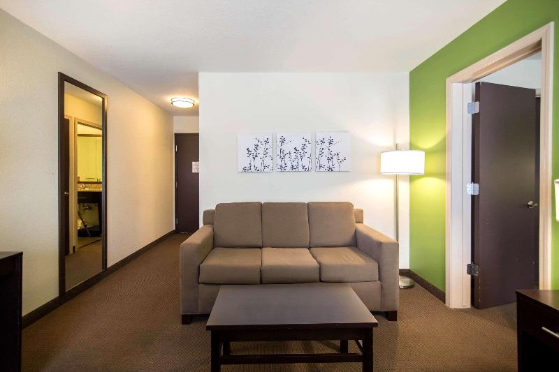 Люкс Кровать Кинг, Sleep Inn & Suites