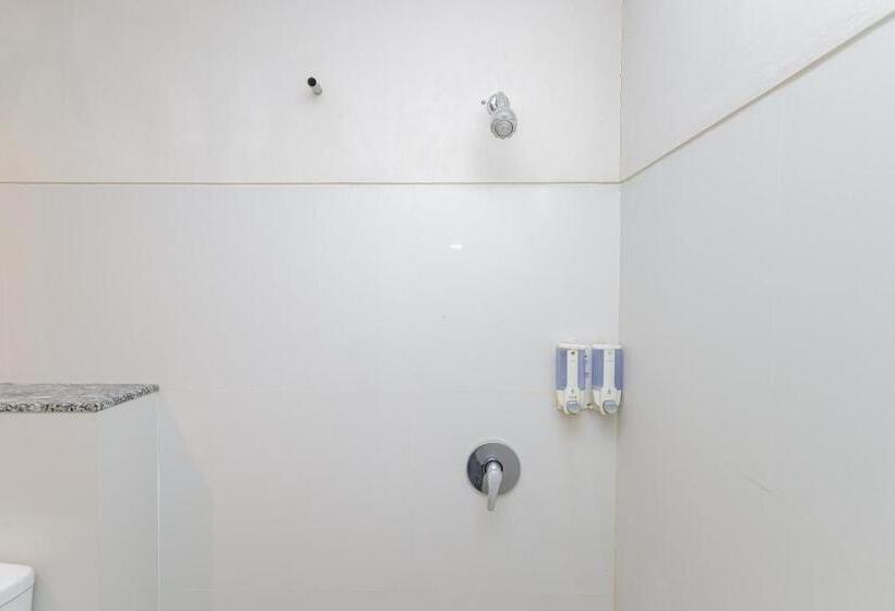 디럭스 룸, Urbanview Hotel Taman Suci Denpasar Bali
