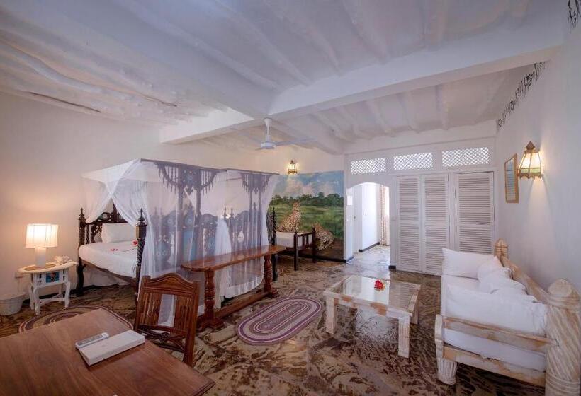 اتاق لوکس خانوادگی, Diamonds Malindi