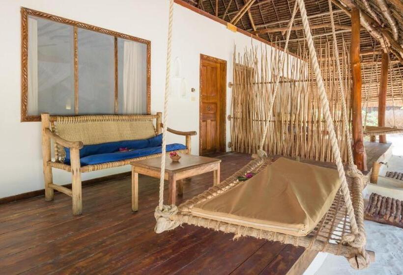 اتاق لوکس خانوادگی, Hakuna Majiwe Beach Lodge