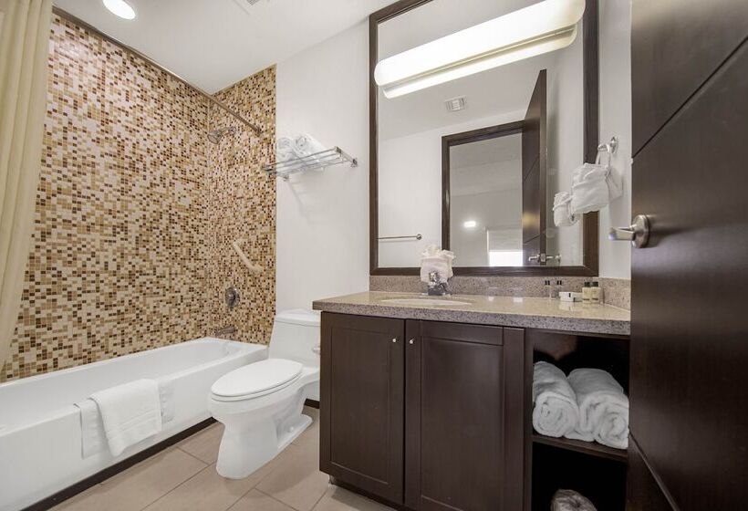 Presidentiële Suite met 3 Slaapkamers, Peninsula Island Resort & Spa   Beachfront Property At South Padre Island