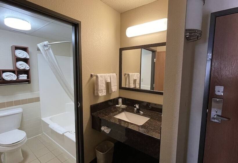 Люкс, Americinn By Wyndham New London
