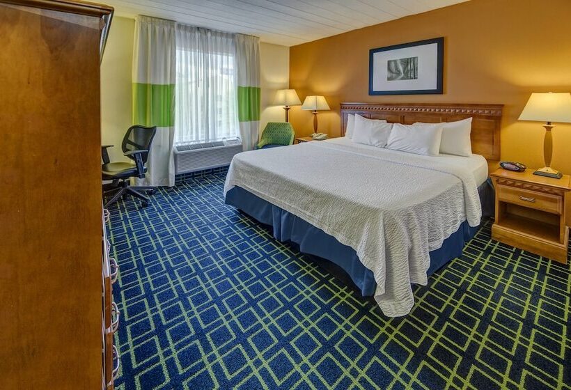 エクゼクティブスイート, Stones River Inn & Suites