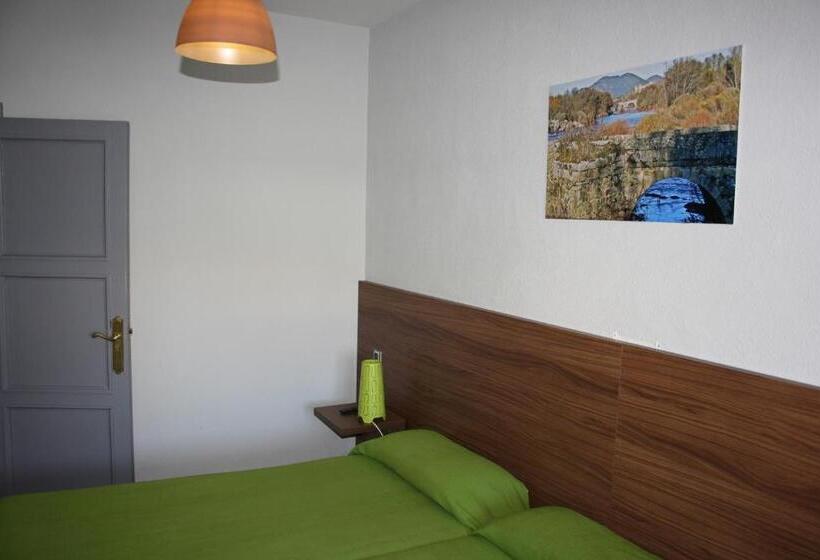 غرفة قياسية, Hostal La Estacion