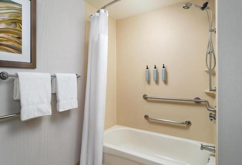 Номер Стандарт, Courtyard By Marriott Akron Stow