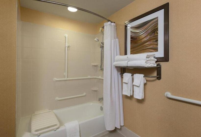 Номер Стандарт, Courtyard By Marriott Harrisburg Hershey