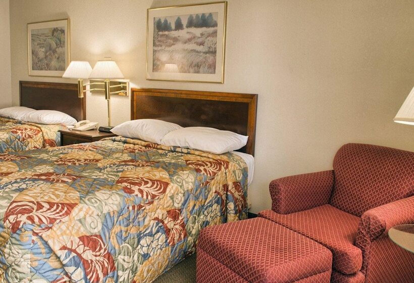 Номер Стандарт 2 Двуспальные Кровати, Rodeway Inn  Richmond