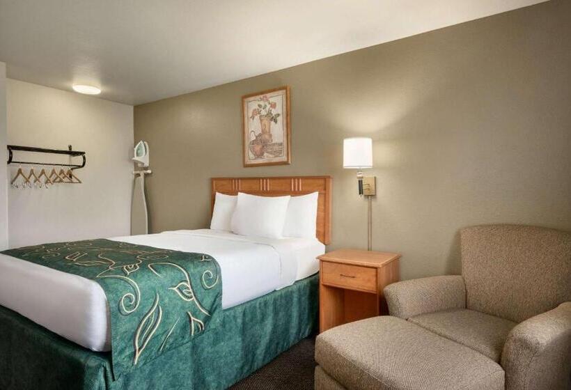 Номер Deluxe Адаптированный для Инвалидов, Travelodge By Wyndham Missouri Valley