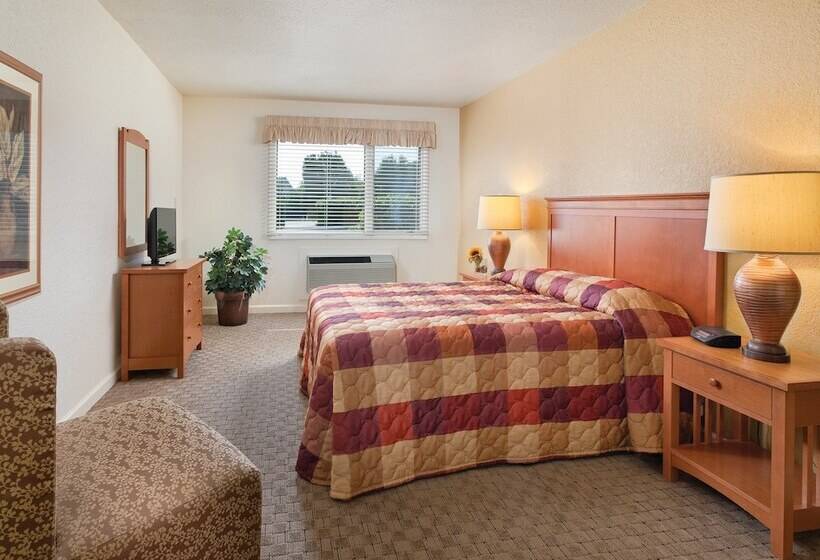 Апартаменты 3 Спальни, Worldmark Grand Lake