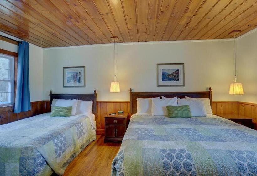 Семейное Студио, Cape Pines Motel