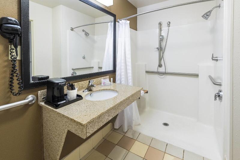 스탠다드 룸 킹사이즈 침대, Fairfield Inn & Suites Marianna