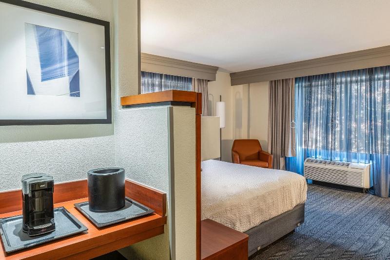 Стандартный Номер Кровать Кинг, Courtyard By Marriott Wichita At Old Town