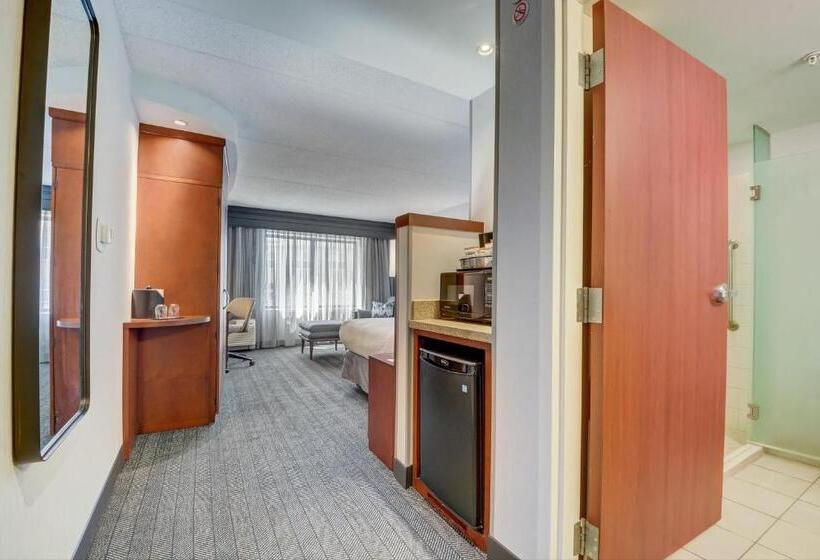 Стандартный Номер Кровать Кинг, Courtyard Cincinnati North At Union Centre
