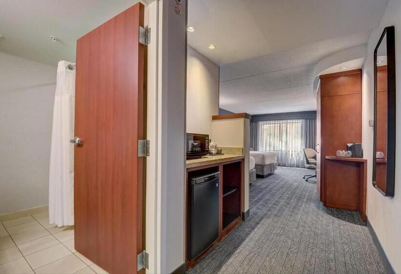장애인을 위한 스탠다드 룸, Courtyard Cincinnati North At Union Centre