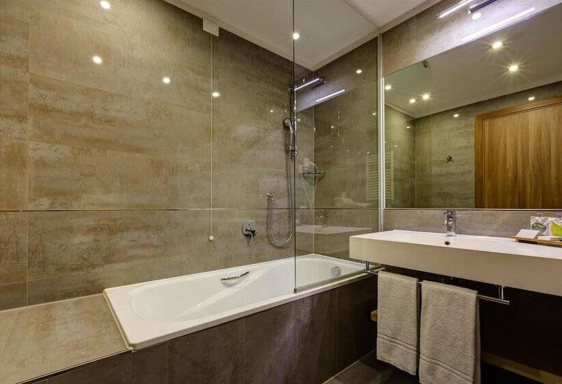 家庭间, Klima Hotel Milano Fiere
