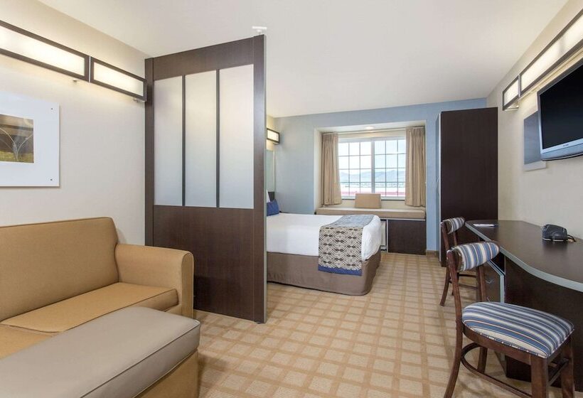 Студия Deluxe, Microtel Inn & Suites By Wyndham Klamath Falls