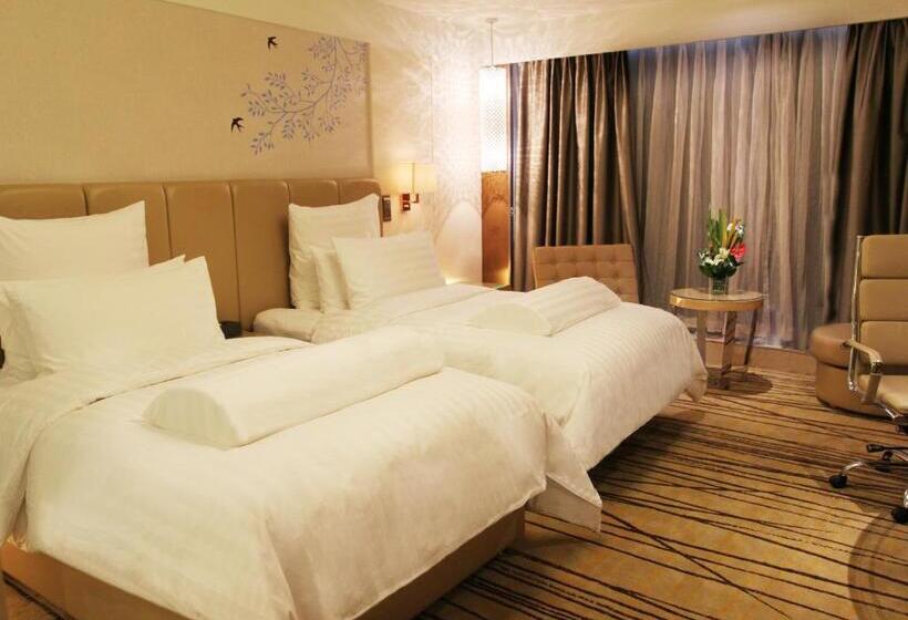 Номер Superior, Pullman Linyi Lushang