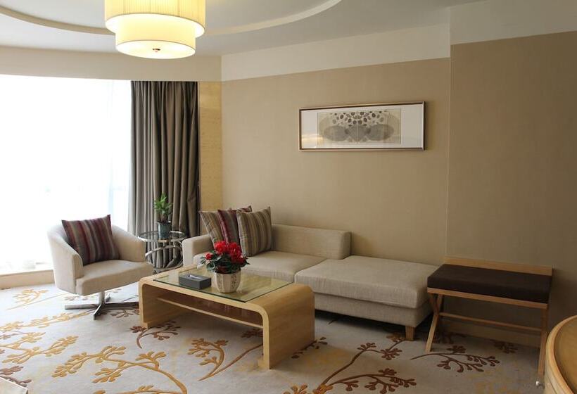 Люкс Повышенной Комфортности, Pullman Linyi Lushang