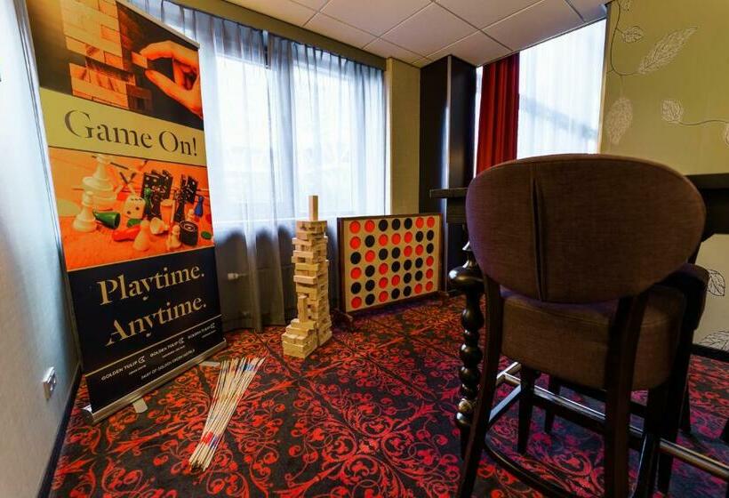 Семейный Номер, Tulip Inn Leiden Centre